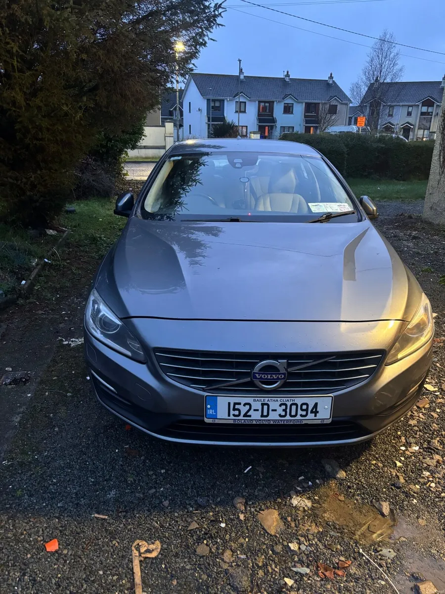 Volvo S60 2015 - Image 1