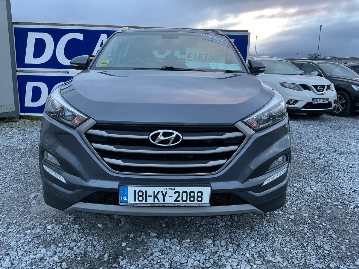 HYUNDAI TUCSON 1.7 EXECUTIVE LOW KMS TOP SPEC - Image 3