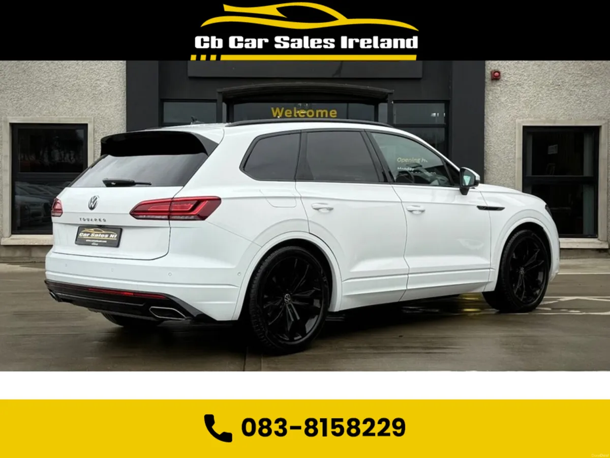 Volkswagen Touareg 3.0 TDI V6 R-Line Tech Plus SUV - Image 4