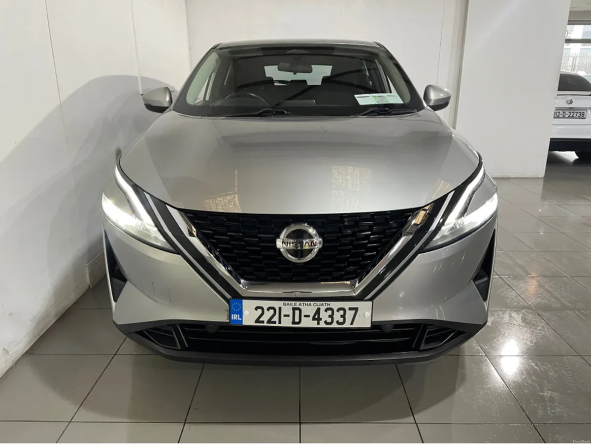 Nissan Qashqai 1.3 HYB SV  FULL SERVICE HISTORY - Image 2