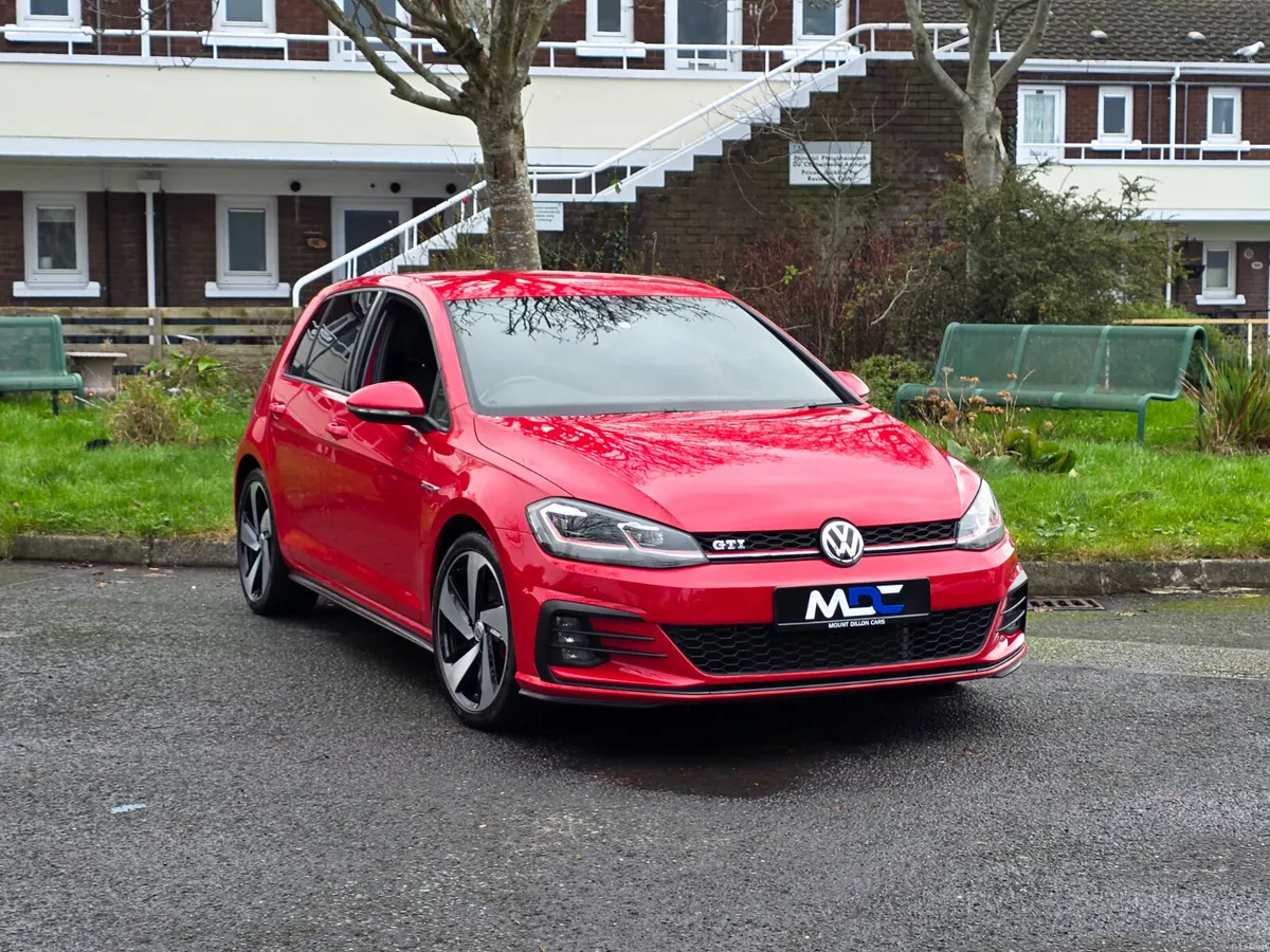 Volkswagen Golf GTI DSG MK7.5 *Tornado Red* 2018 - Image 2