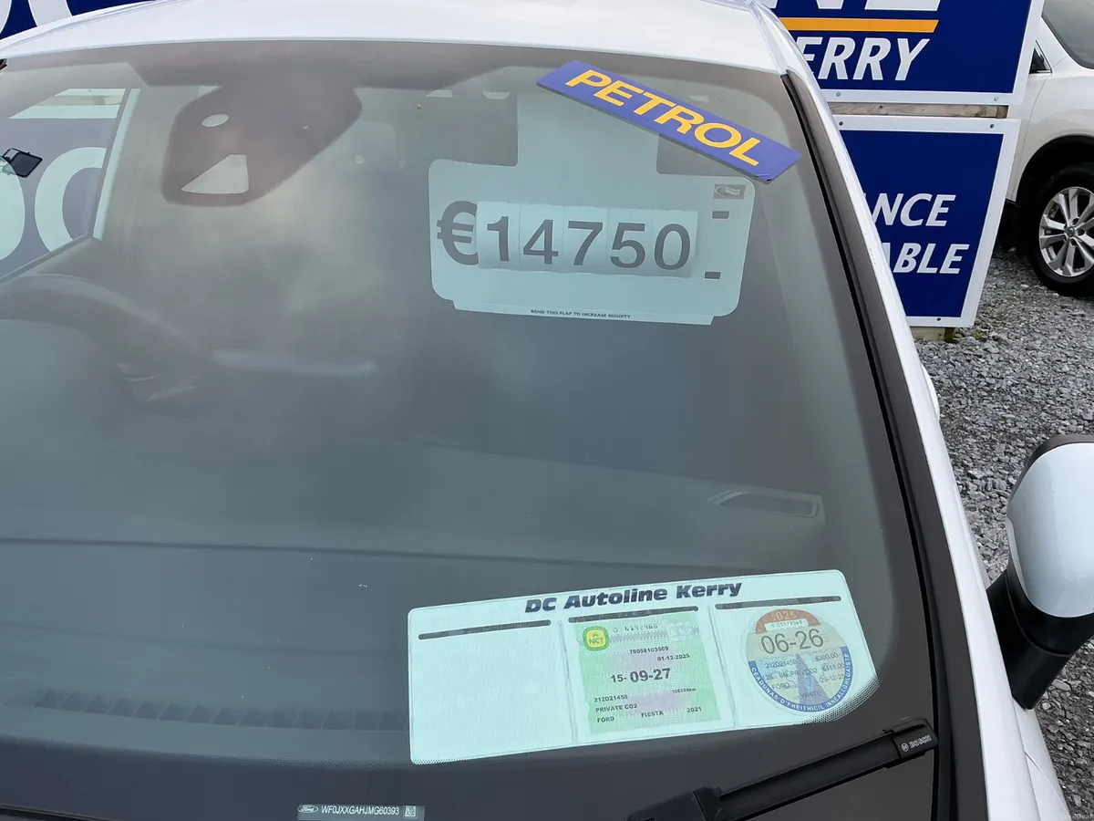 FORD FIESTA PETROL ST-LINE LOW KMS TOP SPEC - Image 4
