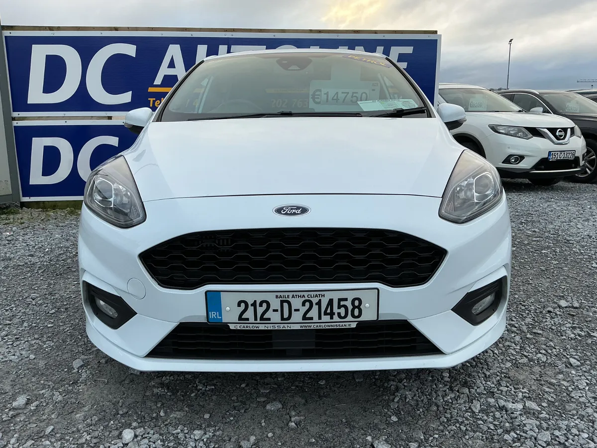 FORD FIESTA PETROL ST-LINE LOW KMS TOP SPEC - Image 3