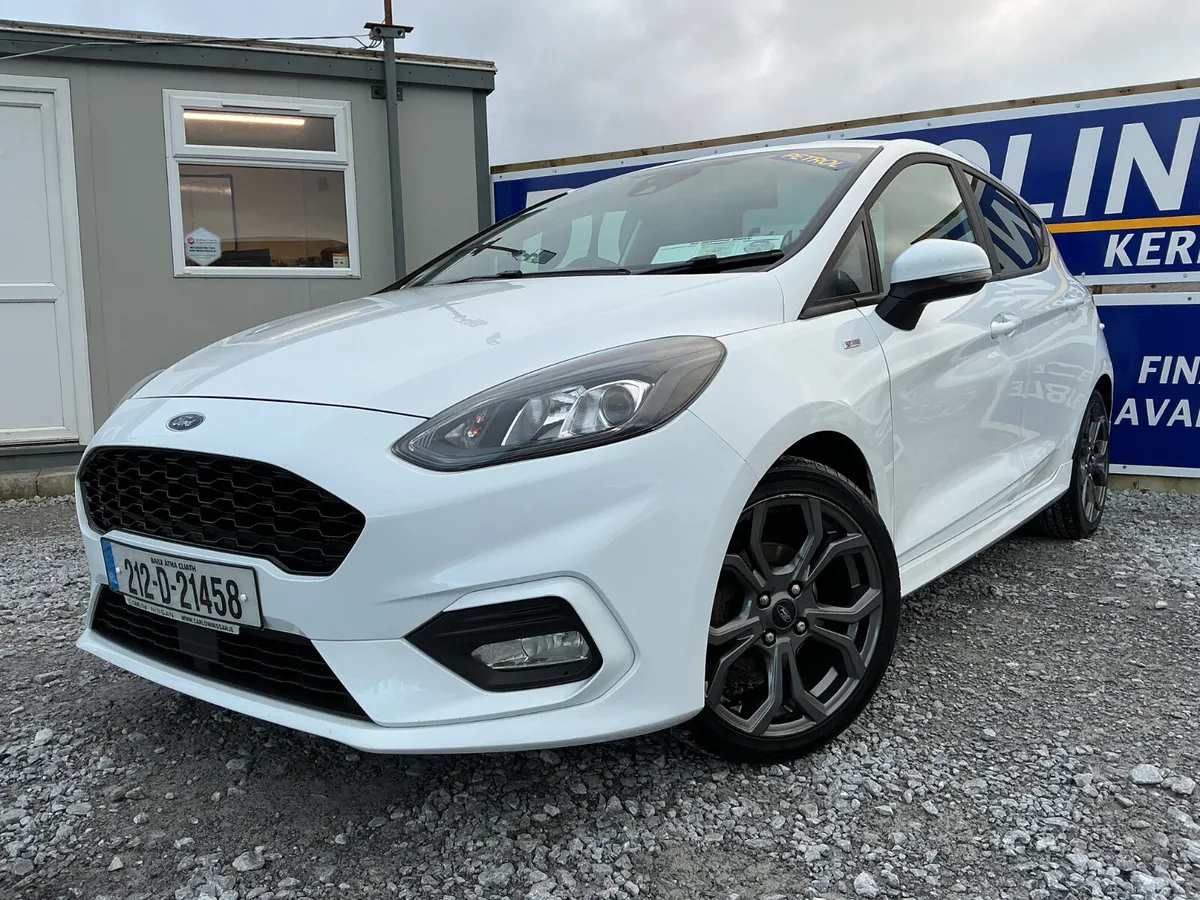 FORD FIESTA PETROL ST-LINE LOW KMS TOP SPEC - Image 2