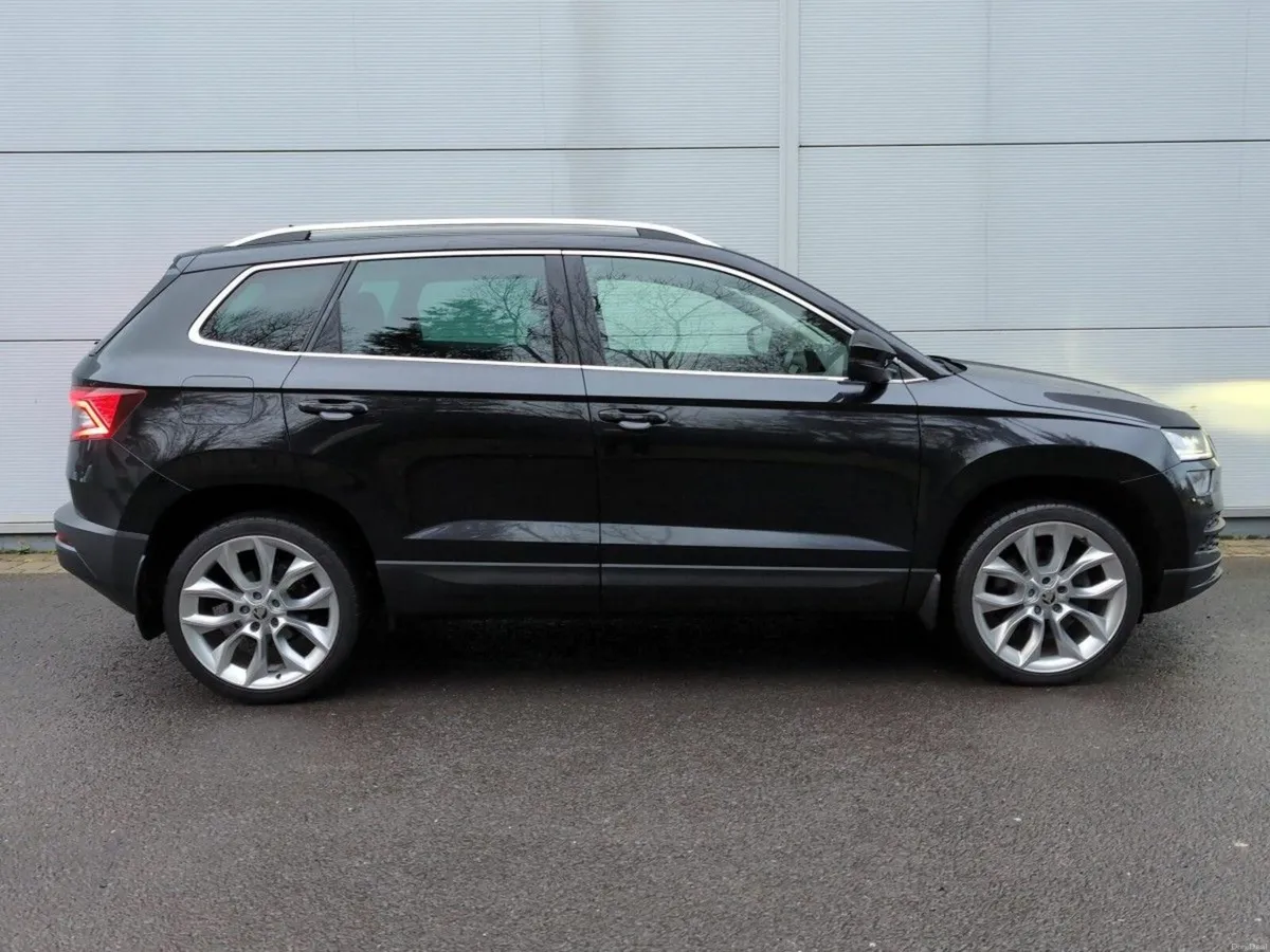 Skoda Karoq 2.0TDI 115HP Style Hi Spec mint - Image 2