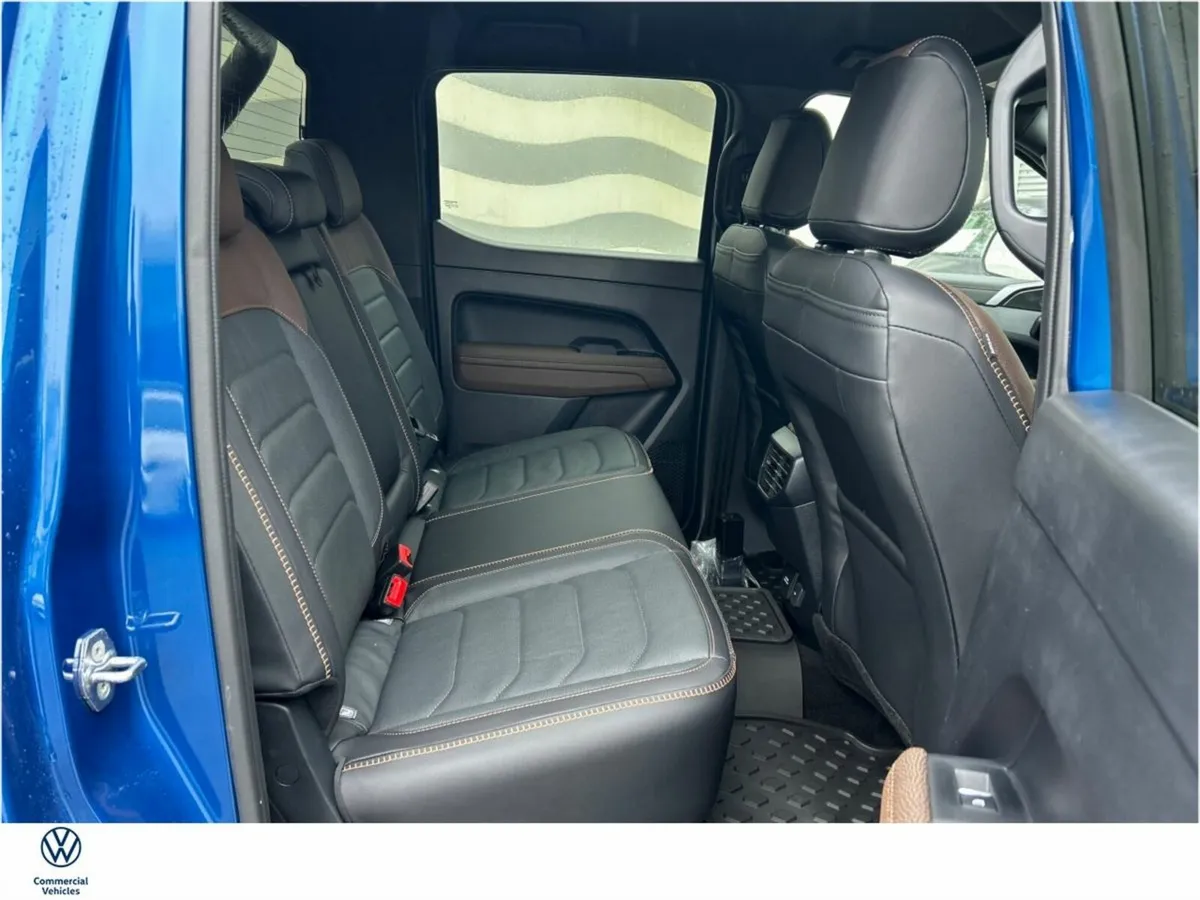 Volkswagen Amarok PAN AMERCIANA 3.0TDI 237BHP AUTO - Image 4