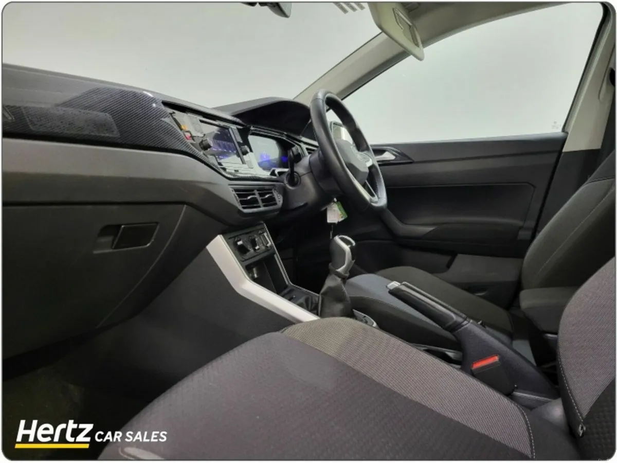 Volkswagen Polo Life 1.0 TSI Petrol Manual - Image 4