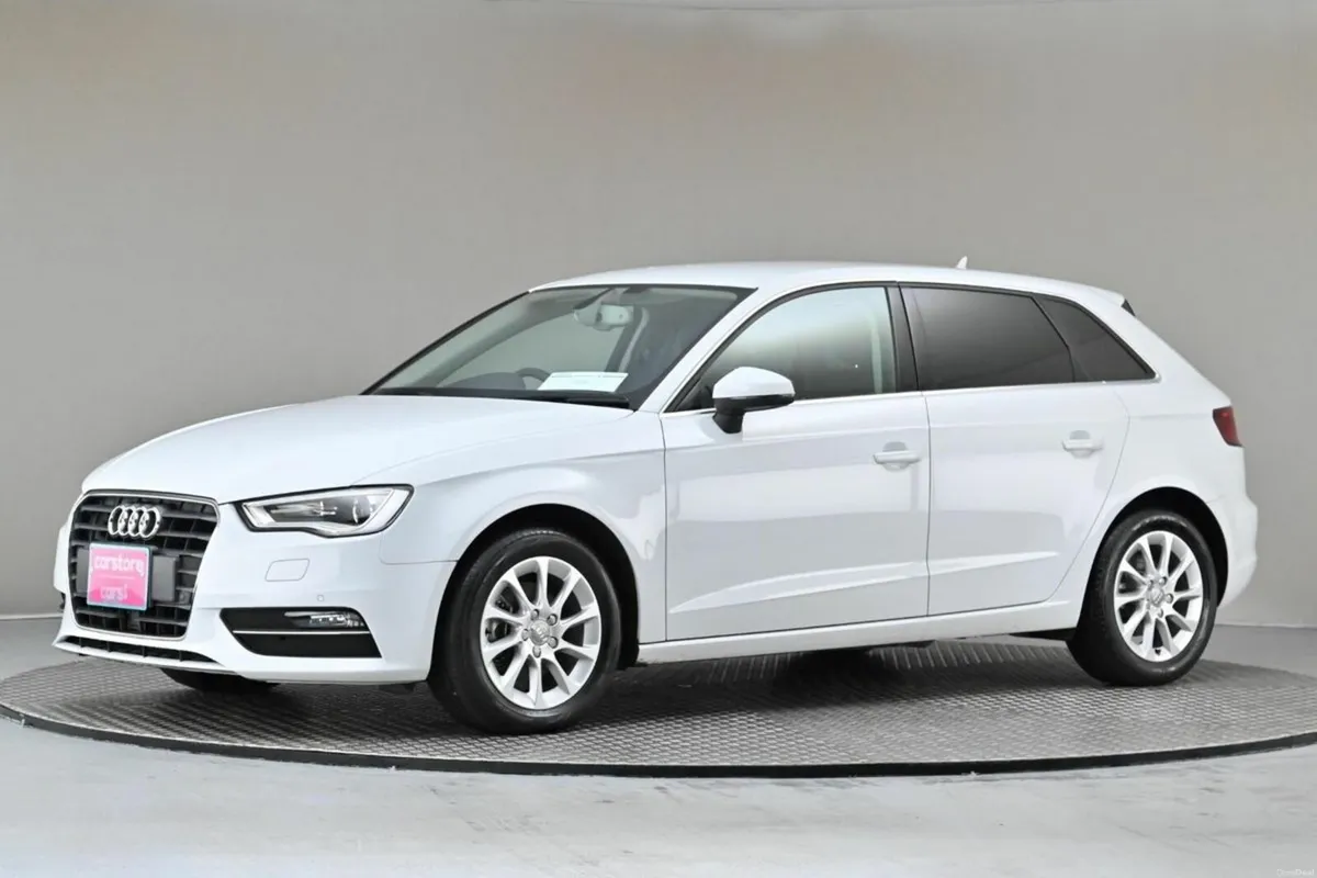 Audi A3 1.4 TFSI S-TRONIC SPORTBACK **REVERSE CAM* - Image 4