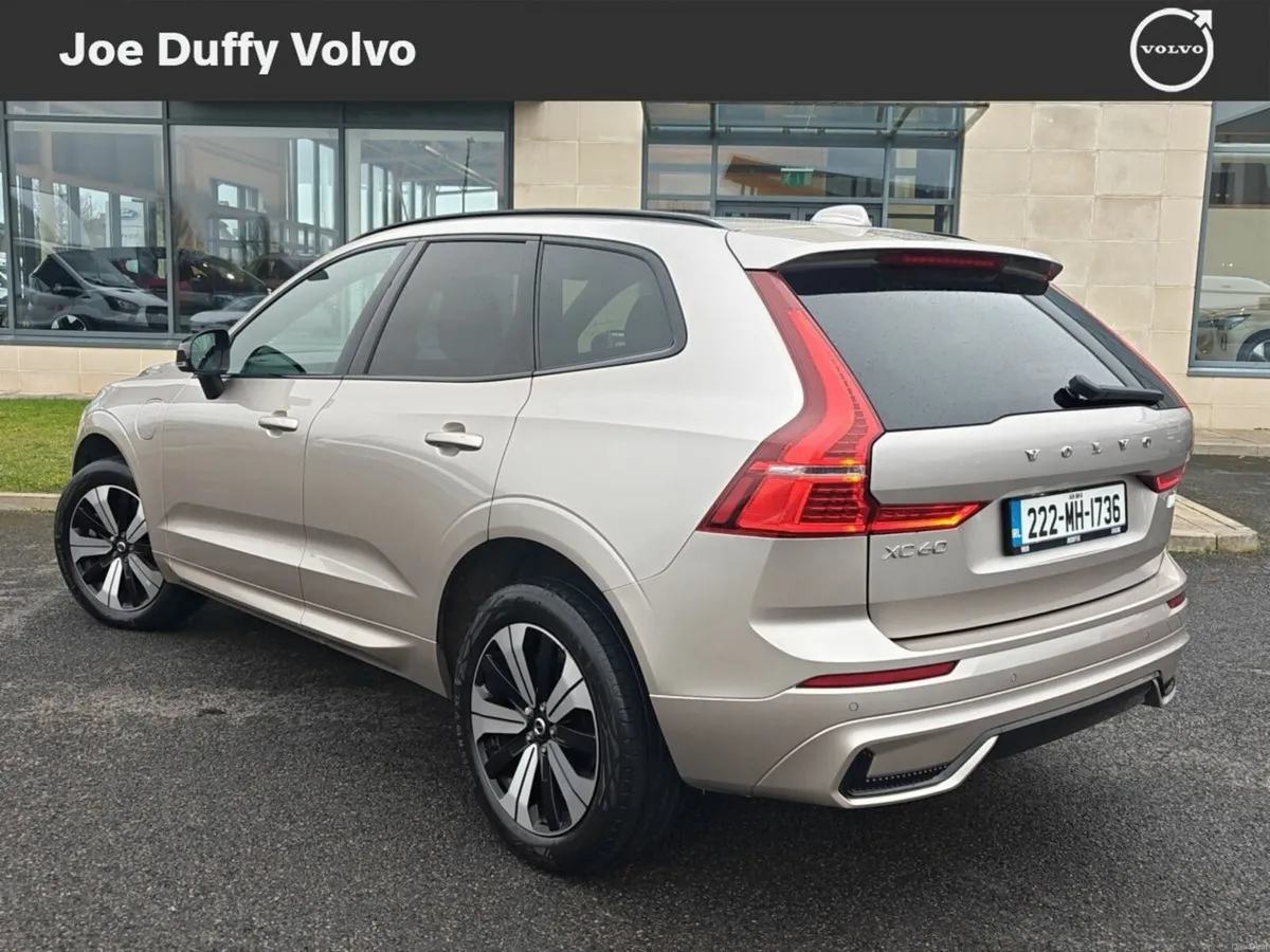 Volvo XC60 T6 Recharge PHEV 350hp AT8 Plus Dark - Image 3