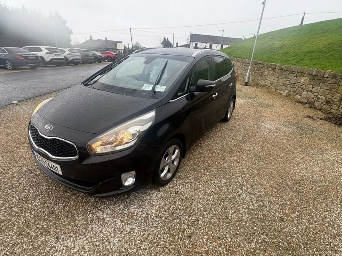 2015 Kia Carens - Image 3