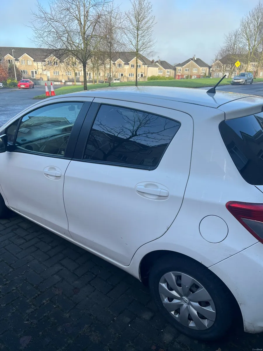 Toyota Vitz 2012 - Image 2