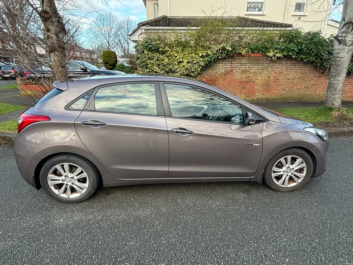 Hyundai i30 - Image 4