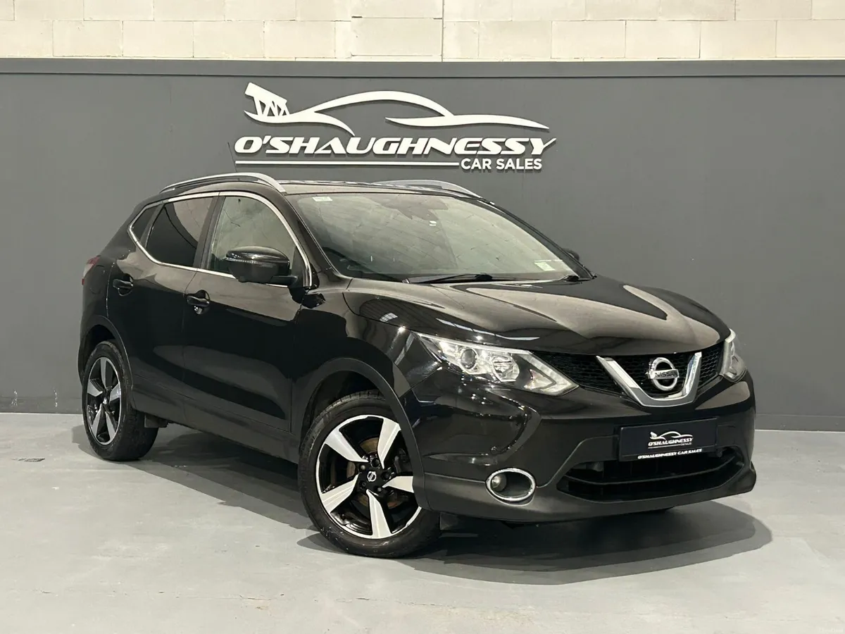 Nissan Qashqai 2017 TOP SPEC €12950 - Image 1