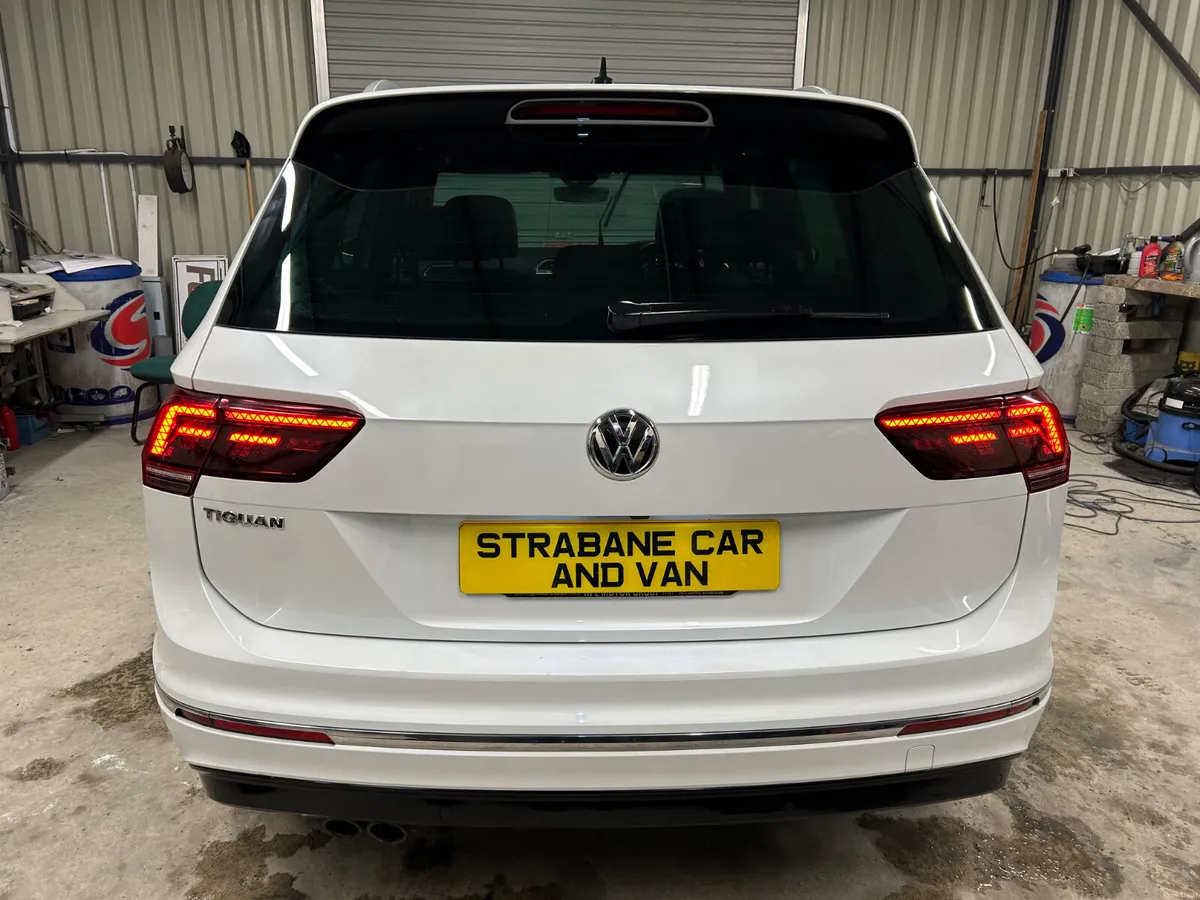 2019 VOLKSWAGEN TIGUAN 2.0TDI R LINE £5400 EXTRAS - Image 3