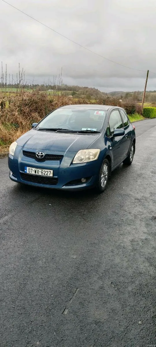 Toyota auris - Image 1