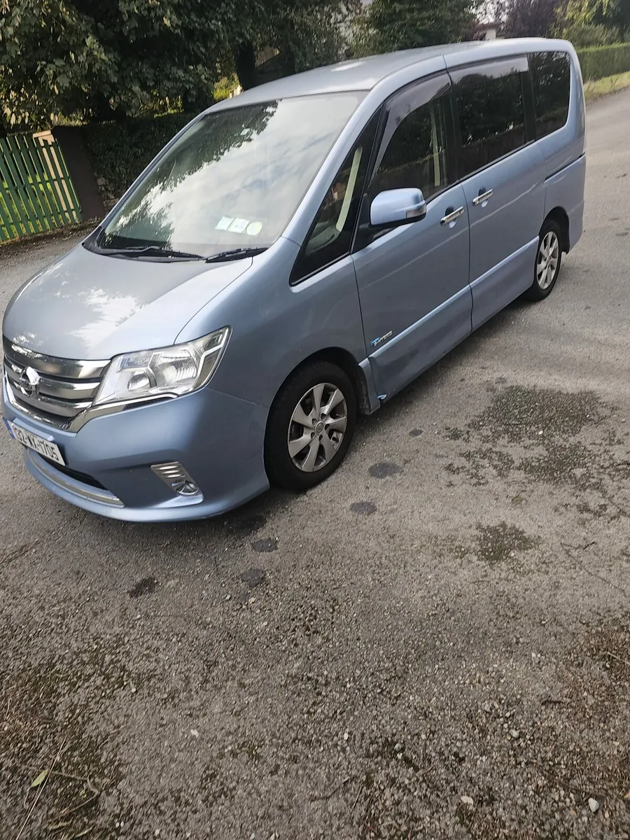 Nissan Serena - Image 1