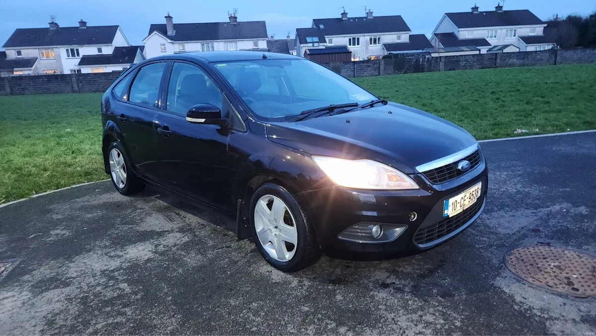 2010 ford focus 1.6 - Image 1