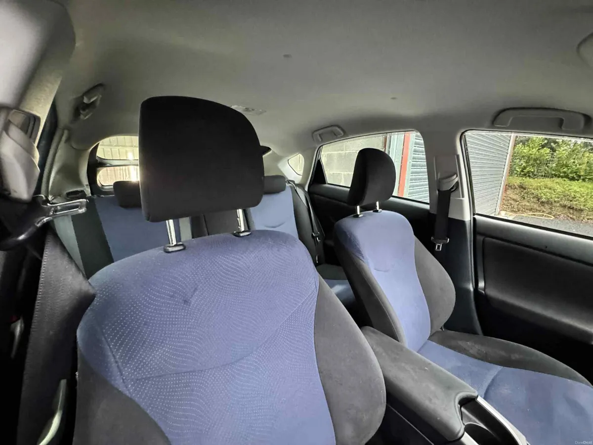 Toyota Prius 2014 - Image 3