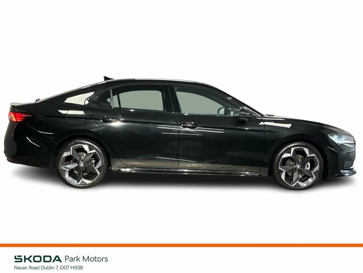 Skoda Superb Sportline DSG 2.0 TDI 150BHP - Revers - Image 6