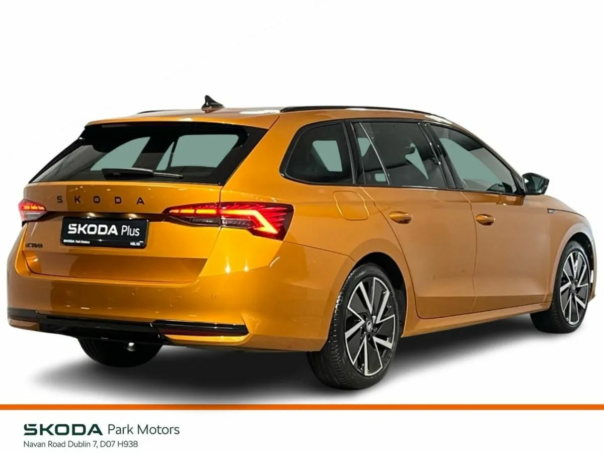 Skoda Octavia Sportline Combi DSG 2.0TDI 150BHP - - Image 3