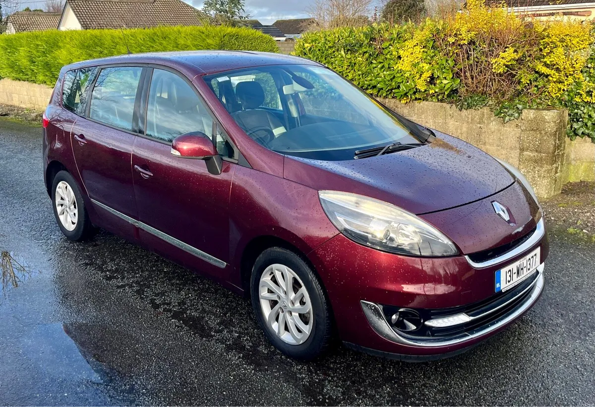 2013 Renault Grand Scenic TomTom Dynamic - Image 1