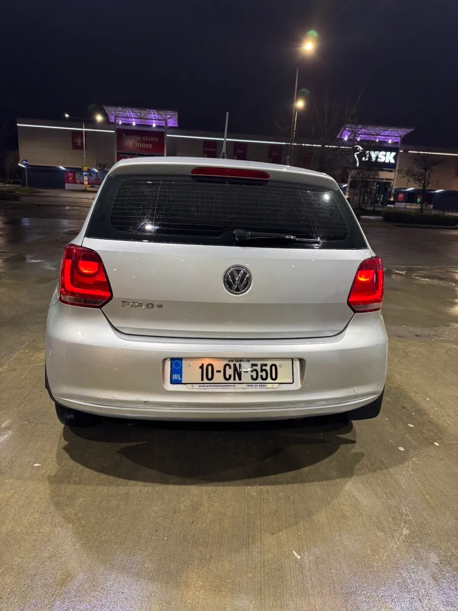 Volkswagen polo 1.2 L petrol - Image 2