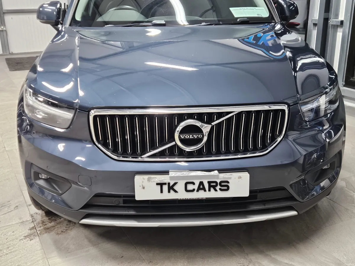 21 VOLVO XC40 INSCRIPTION T4 RECHARGE - Image 4