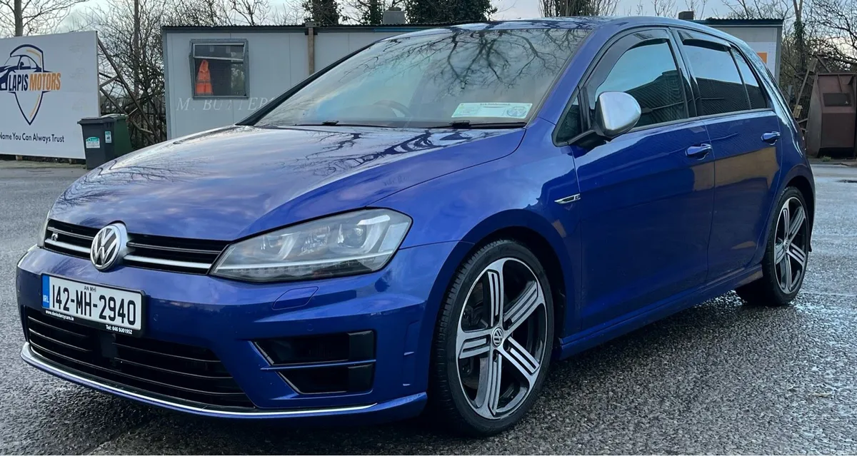 Volkswagen Golf R - Image 2