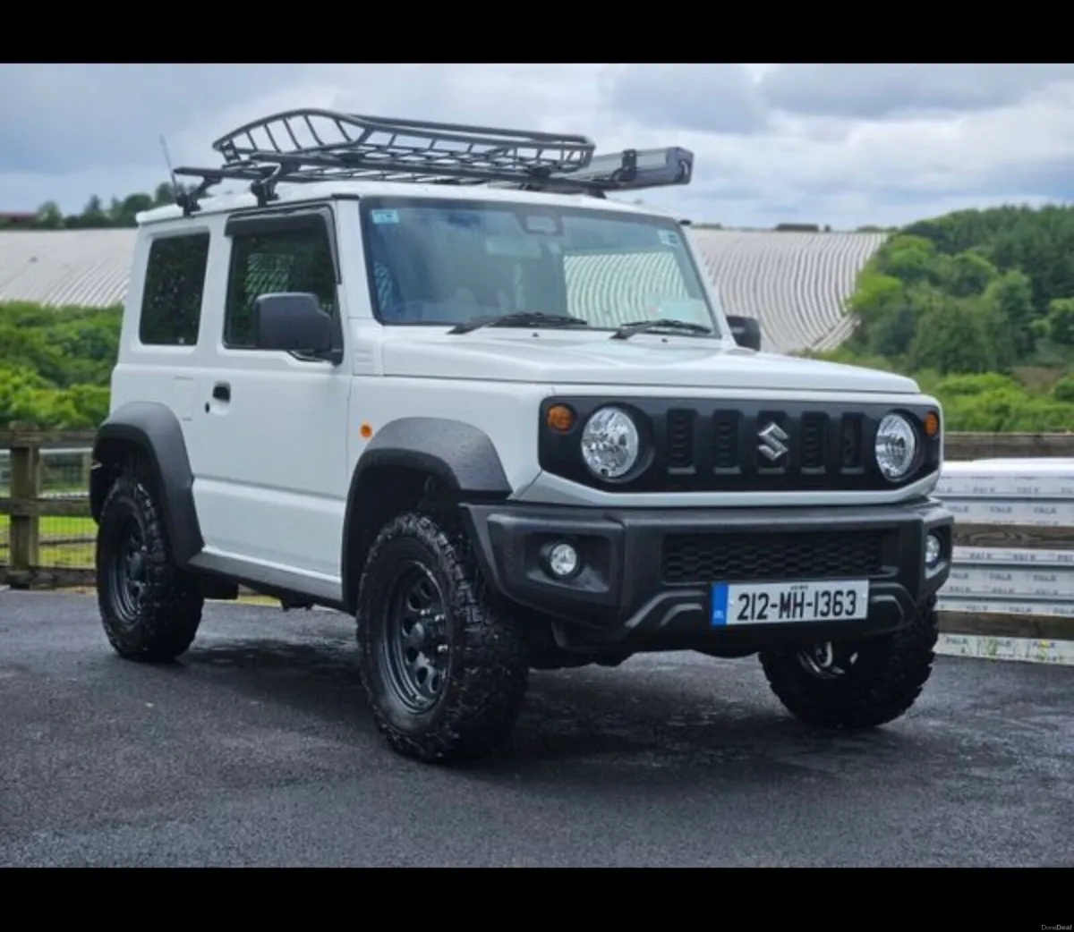 Suzuki Jimny - Image 1