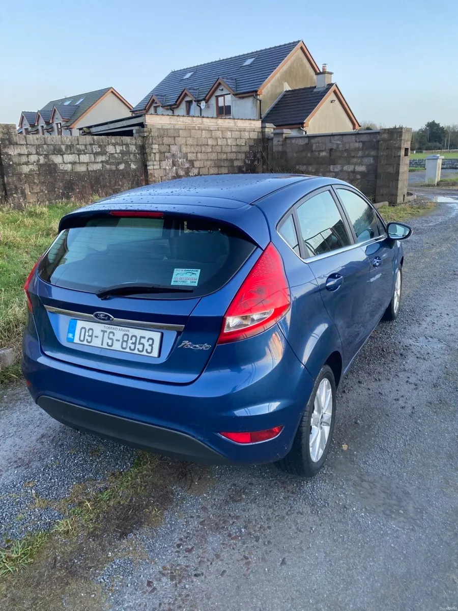 2009 Ford fiesta - Image 3