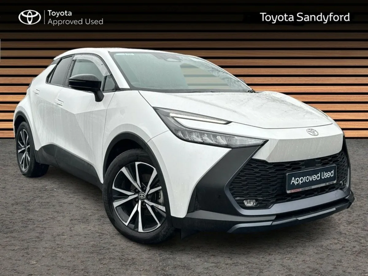 Toyota C-HR HYBRID SPORT // HEATED SEATS // APPLE - Image 1