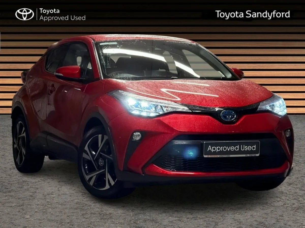 Toyota C-HR HYBRID SPORT // REAR CAMERA // BLUETOO - Image 1