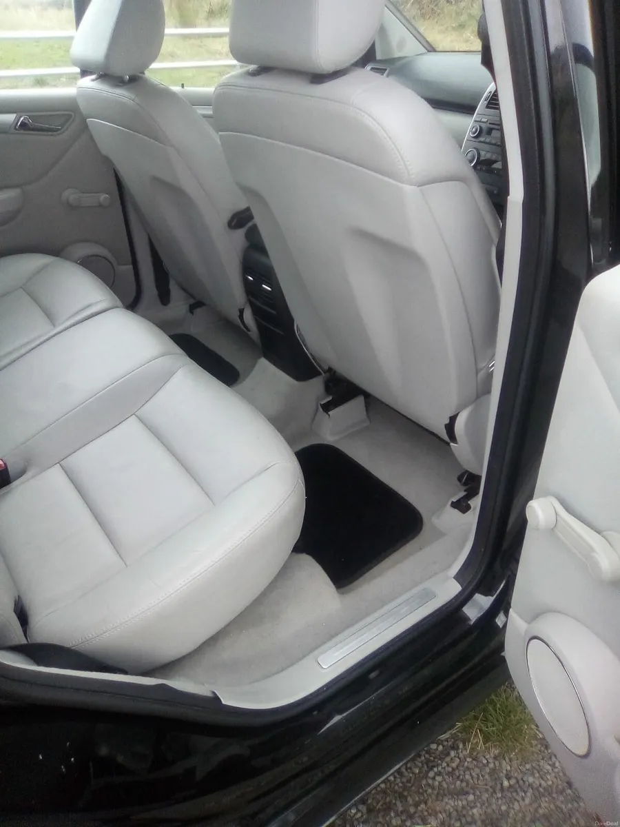 Mercedes A Class 09. Nct 05-26 - Image 3