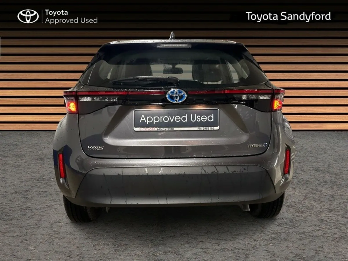 Toyota Yaris Cross LUNA HYBRID AUTOMATIC // REAR C - Image 4