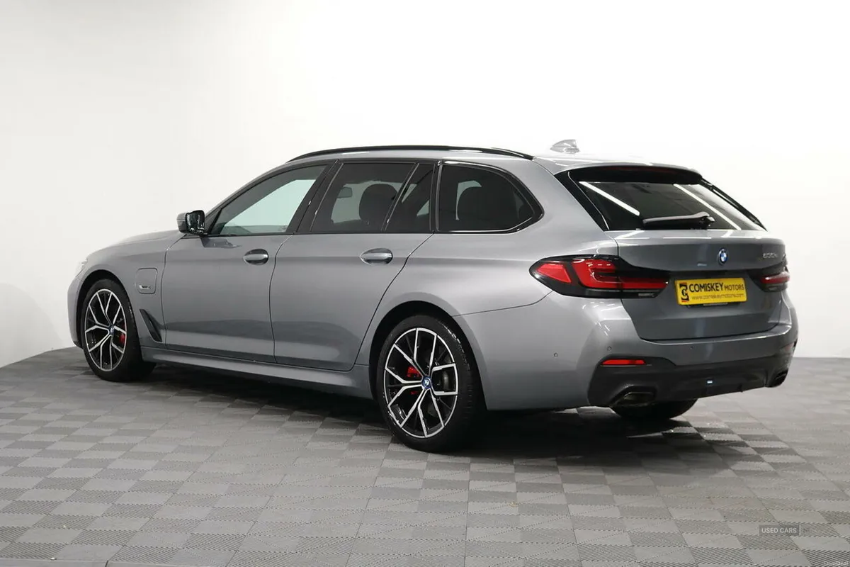 BMW 5-Series 530e M Sport - Image 5