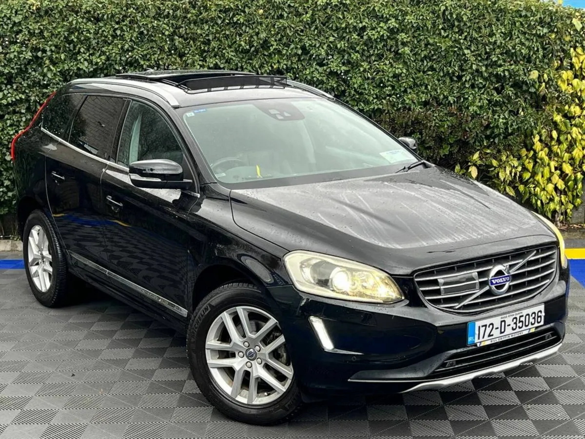 Volvo XC60 D4 CLASSIC 2.0 D // OPENING PAN ROOF // - Image 1