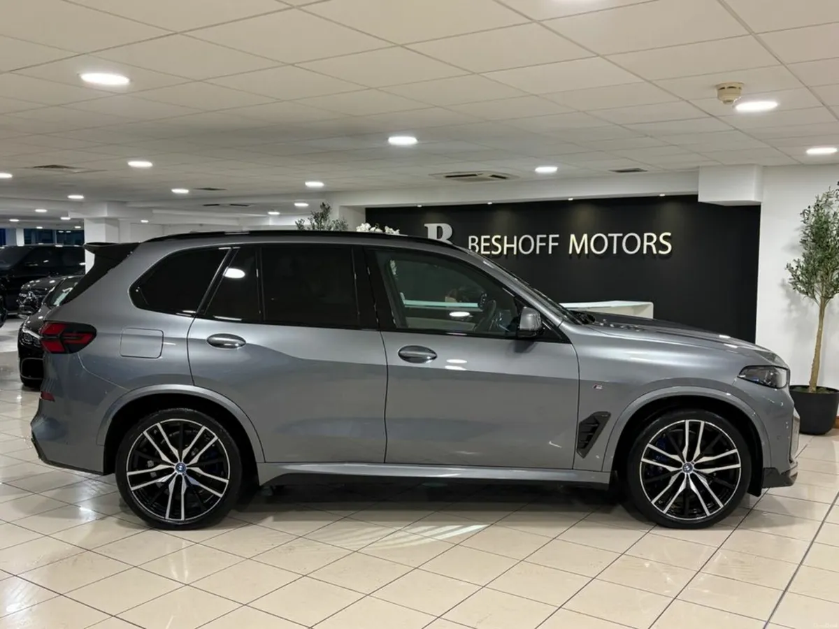 BMW X5 50e M-SPORT PRO=ONLY 6000 MILES//HUGE SPEC/ - Image 2
