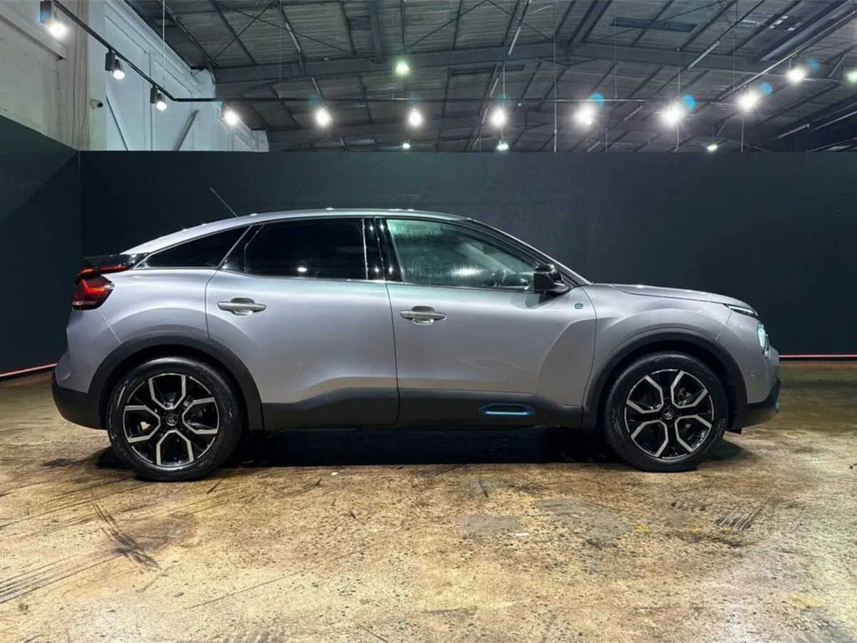 Citroen e-C3 "E Shine, 136PS 5DR Auto" - Image 3