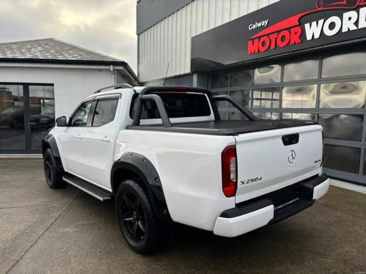 Mercedes-Benz X-Class X250 D 4MATIC PROGRESSIVE - Image 2