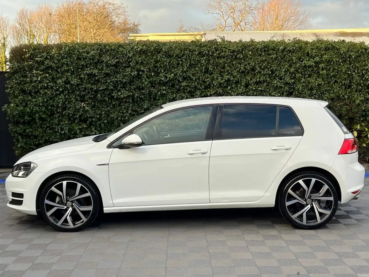 Volkswagen Golf R-LINE PACK 1.2 TSI AUTO // NEW 19 - Image 3