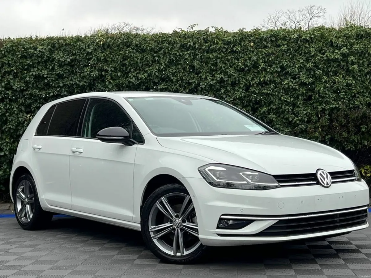 Volkswagen Golf HIGHLINE 2.0 TDI // LEATHER HEATED - Image 1