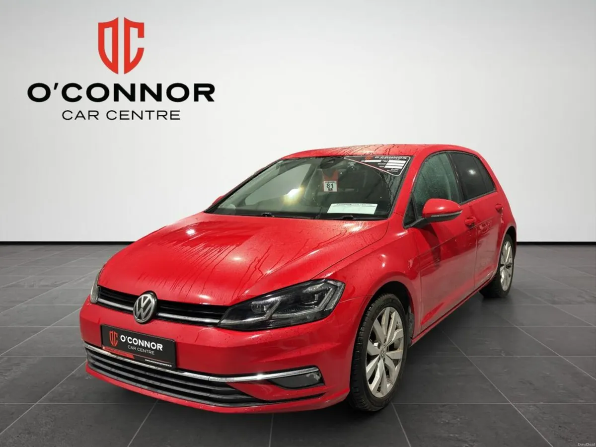 Volkswagen Golf "Red, refined and ready to make ev - Image 1