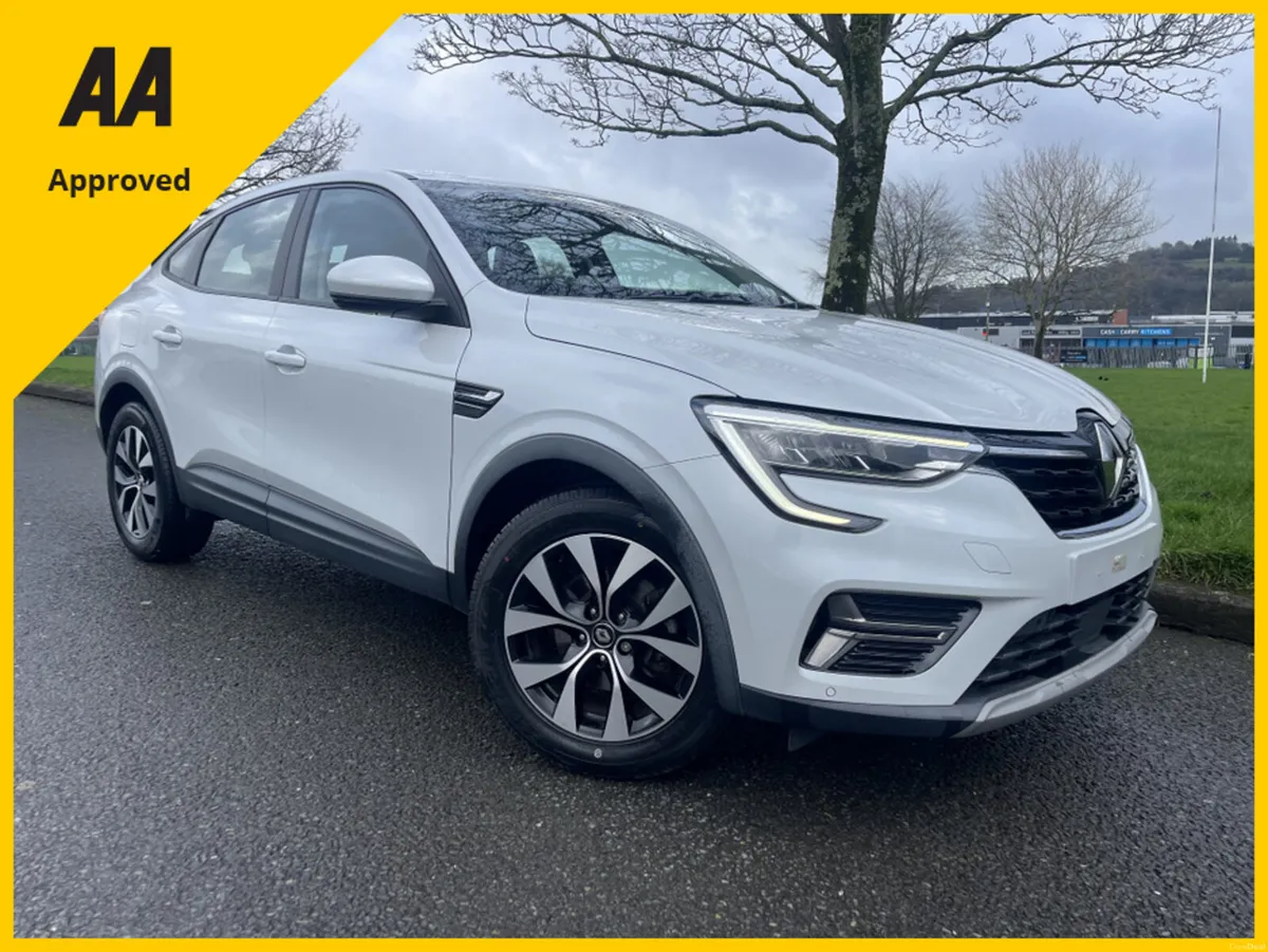 Renault Arkana Auto ICONIC E-TECH PHEV FREE DELIVE - Image 1