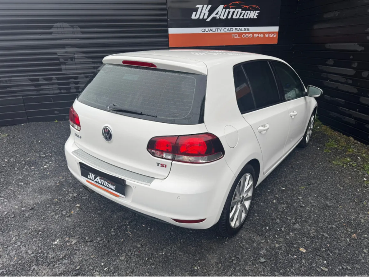 Volkswagen Golf *1.4 TSI AUTO 5DR HIGHLINE* - Image 4