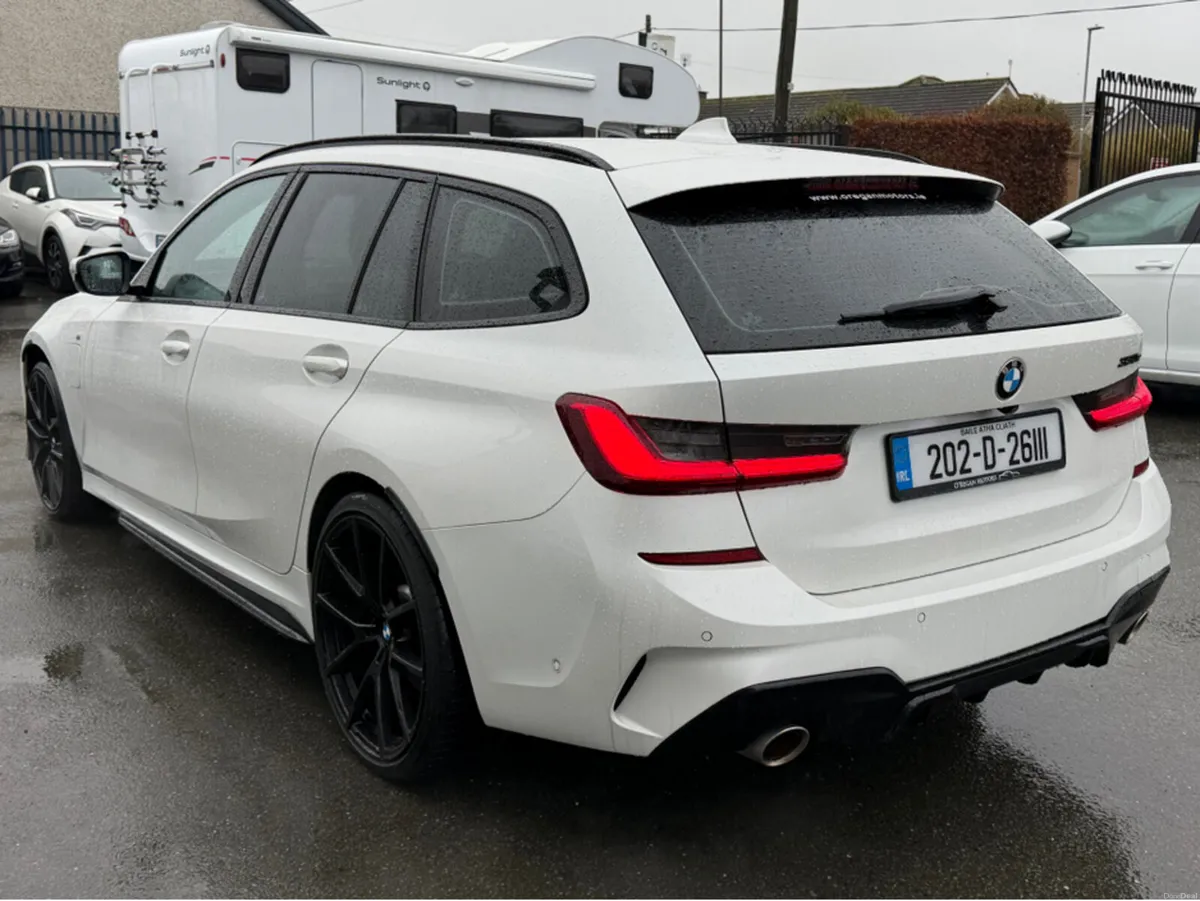 BMW 3-Series 330E M-SPORT TOURING 292 BHP - Image 6