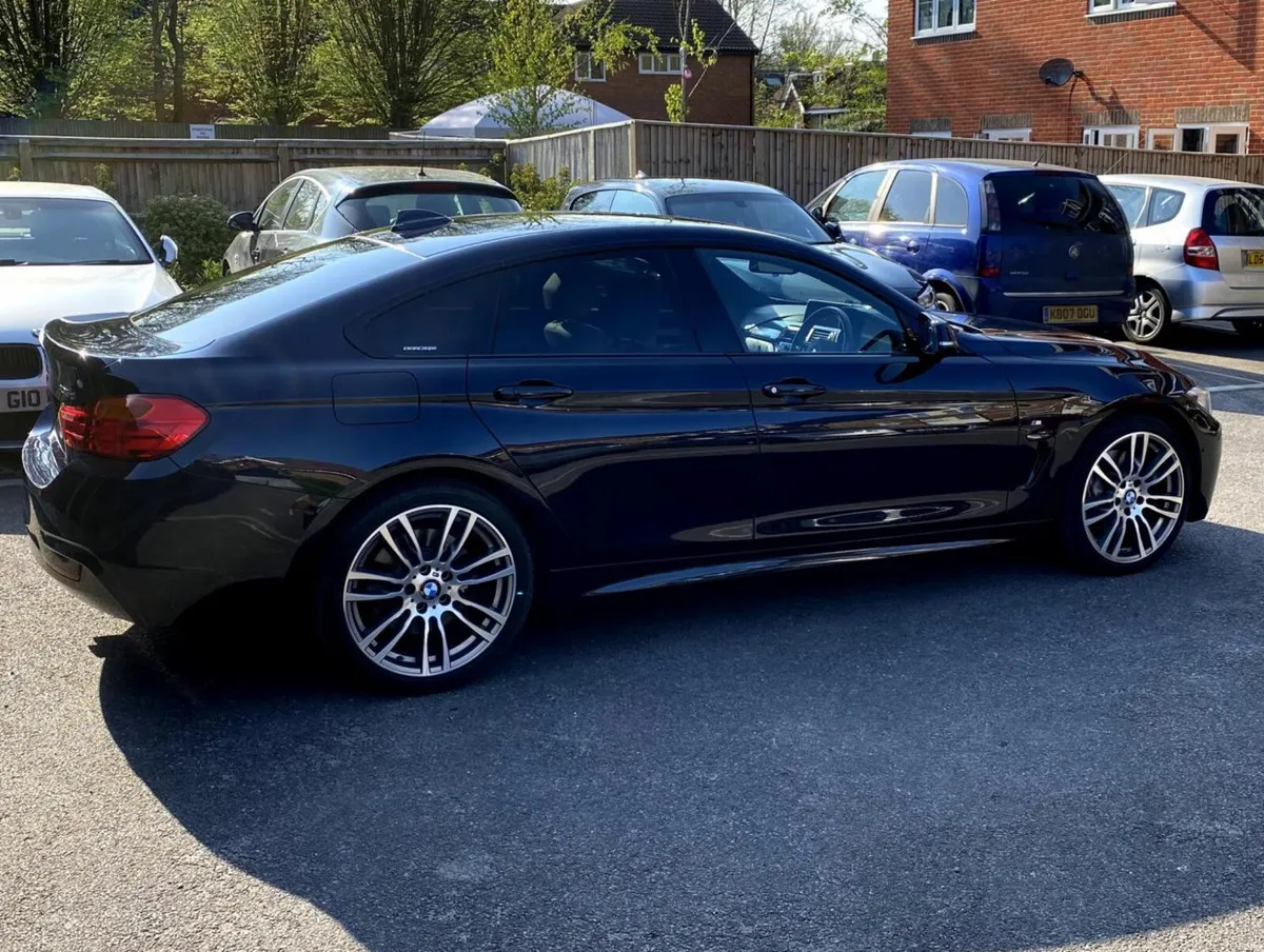 142 BMW 420d Gran Coupe MSport Carbon Black - Image 2