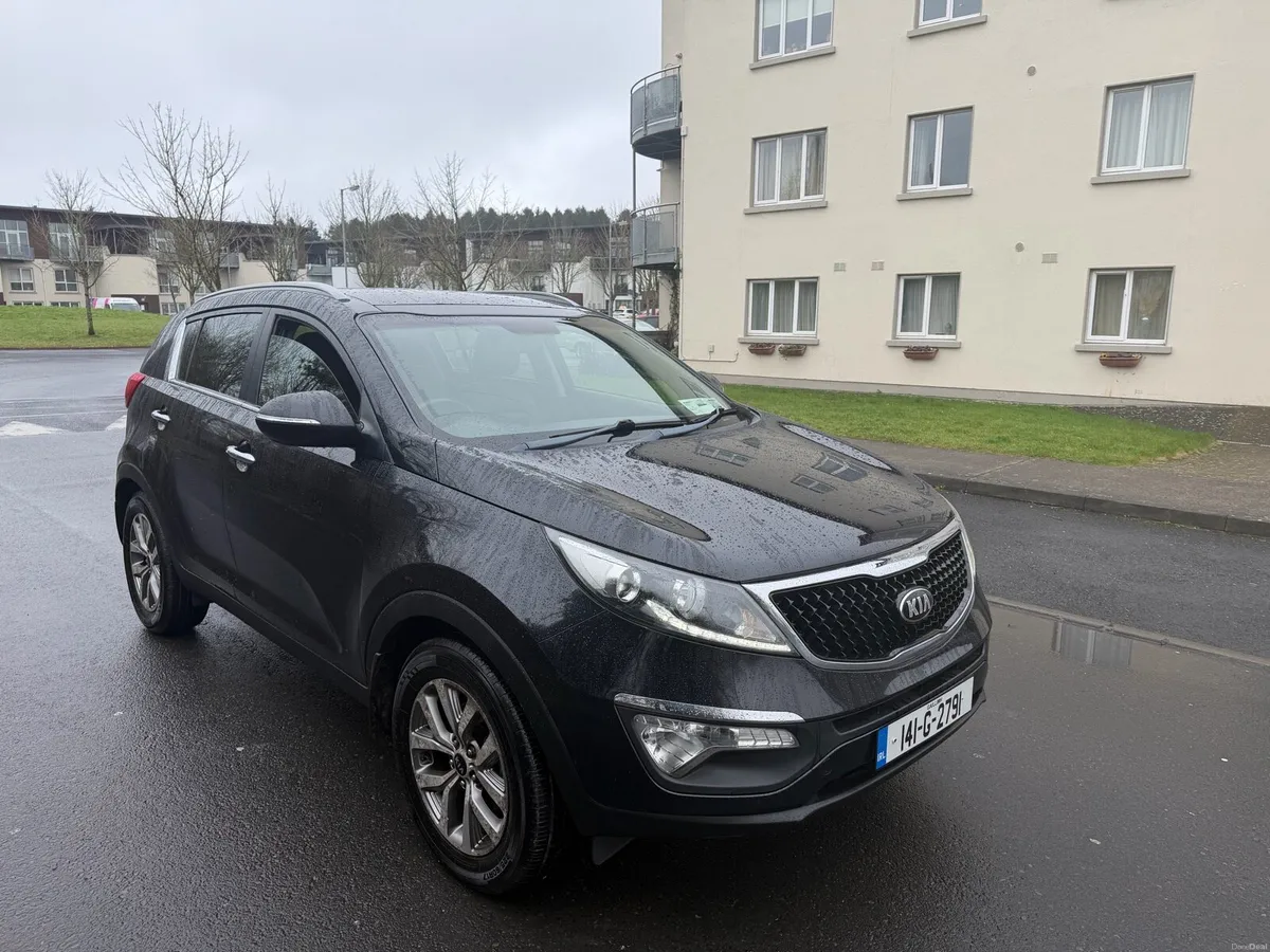 141 Kia Sportage Nct&Tax - Image 2