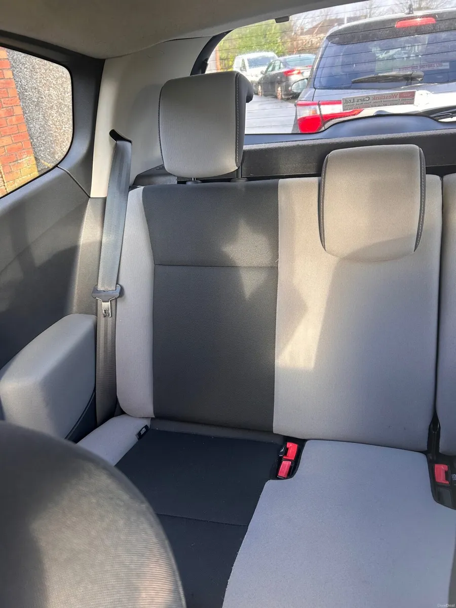 Renault Clio 2012 - Image 4