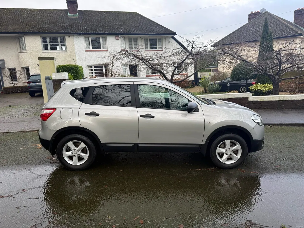 Nissan Qashqai 130,000KMs NCT 08/26 - Image 4