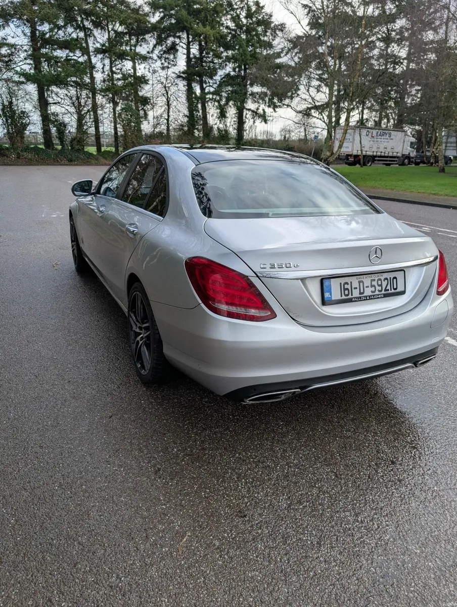 2016 Mercedes C Class - C350e - Image 3